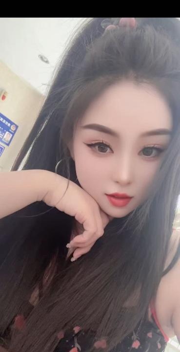 敏感制服少妇