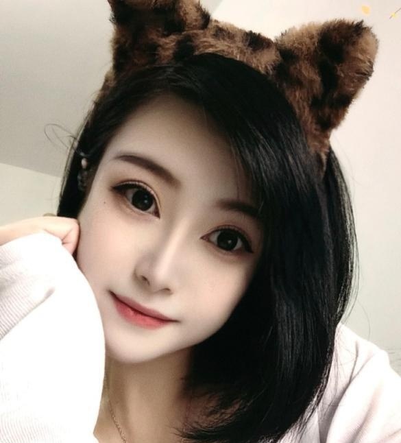 河西短发服务少妇