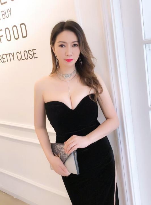 真实大胸莞式水儿