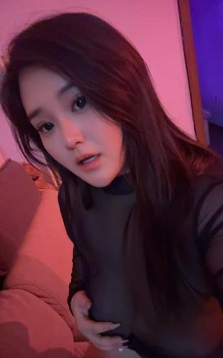 大波性感骚货