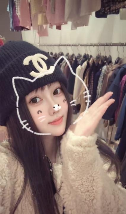 宝山三块骚货