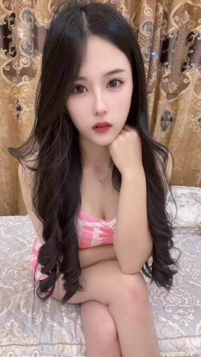 黑丝大长腿楠楠