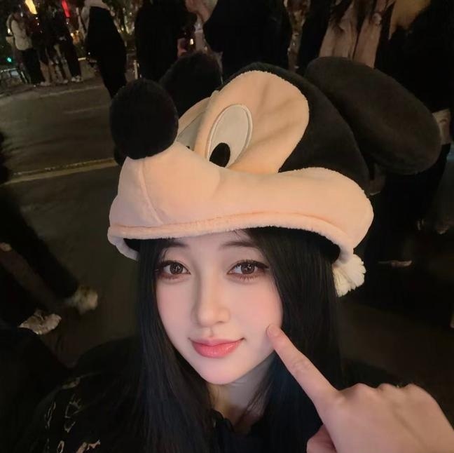 微胖天花板过年不放假