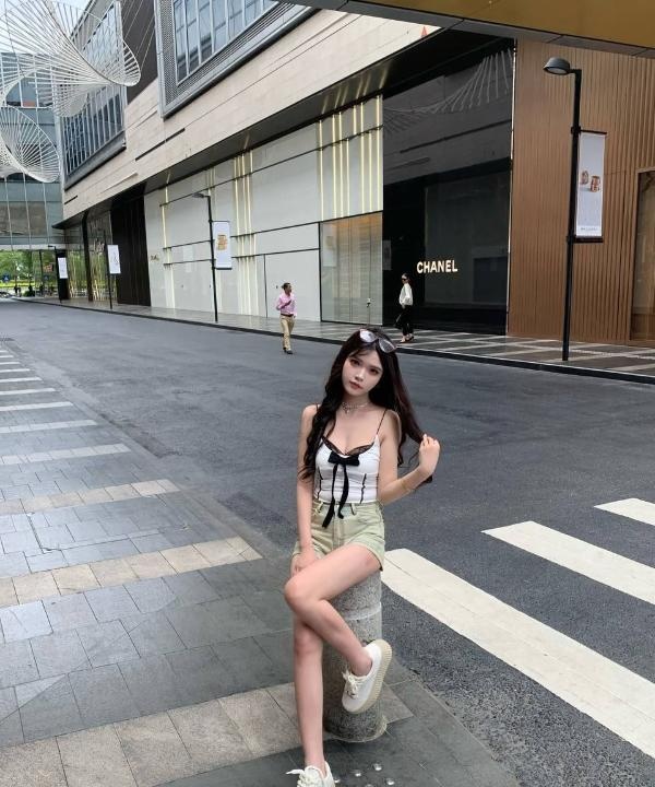 汕头美胸乐乐