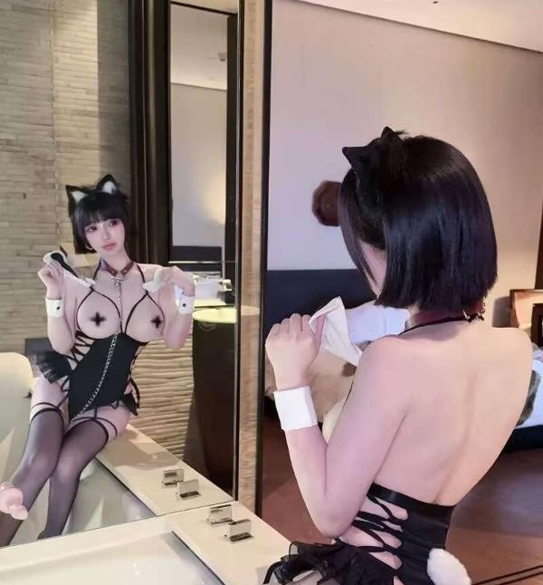 清纯御姐佳佳