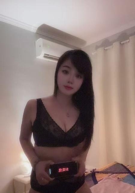 长腿少妇不回家