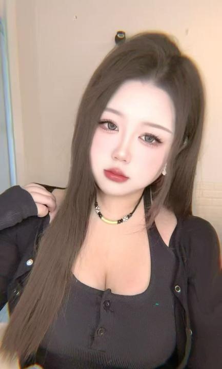 铁西E胸大奶牛