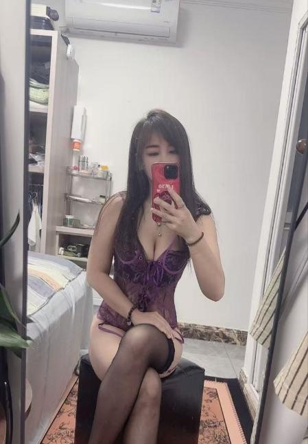 情趣大奶少妇橙橙