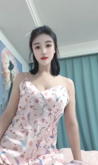 刚出道小娇妻