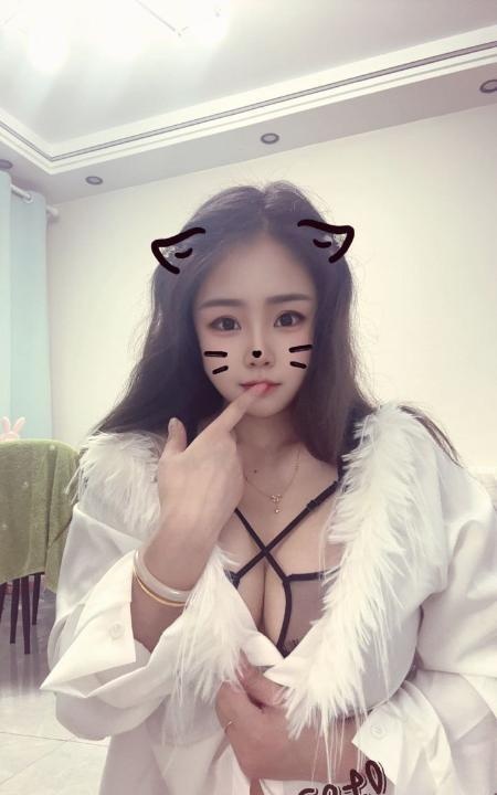 浦东大奶妞暮暮