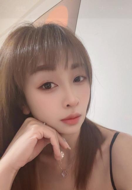 身材棒棒小姐姐