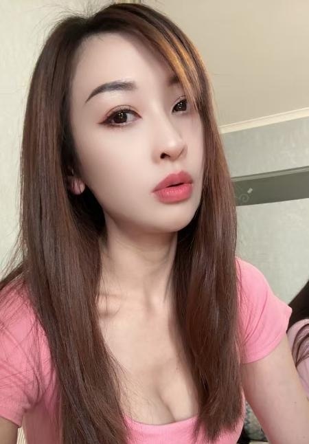 身材棒棒小姐姐