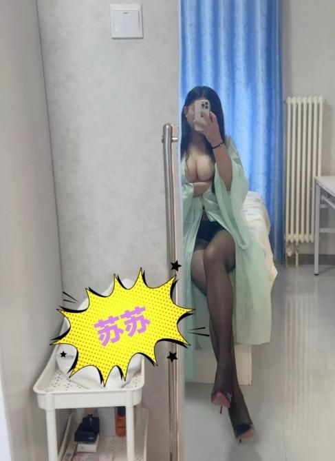 十里河镜前巨乳S苏苏