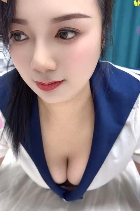 山西太原大胸肥臀妞