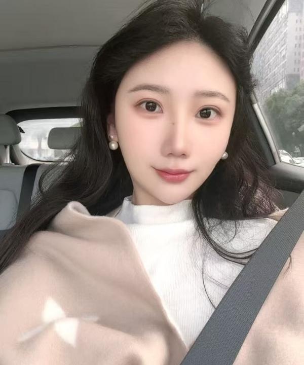 瑶海甜美妹妹爱丽丝
