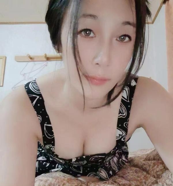 韵味十足的大胸会夹妹