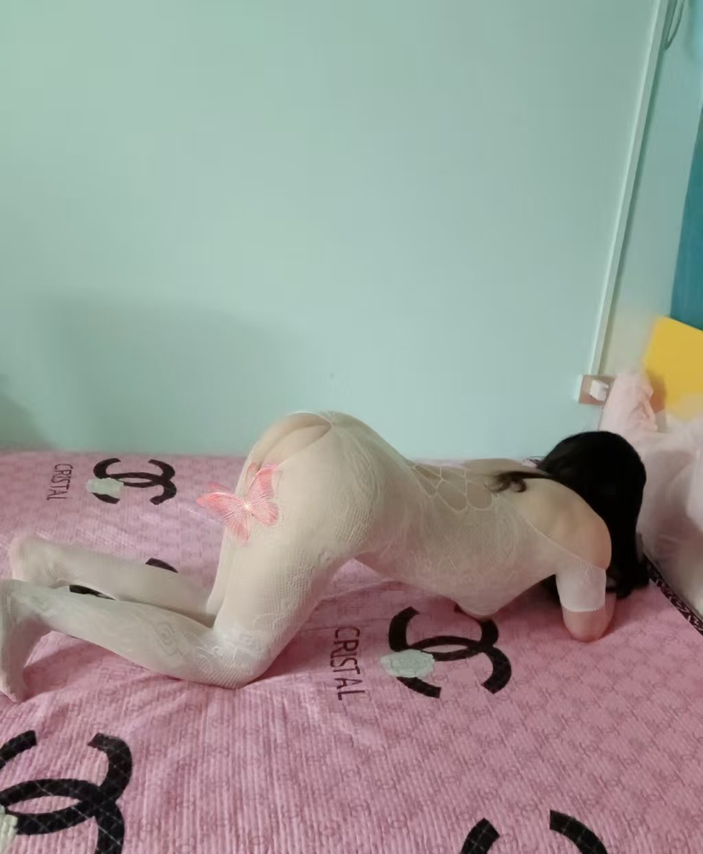 南沙黑丝肉臀小静