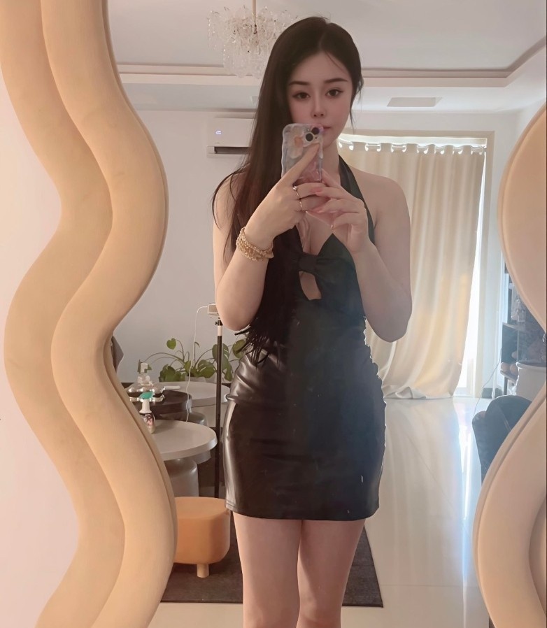 长腿小姐姐