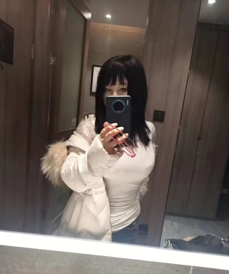 肥逼少妇