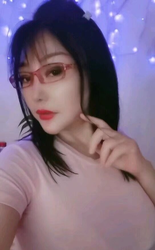 肥逼少妇