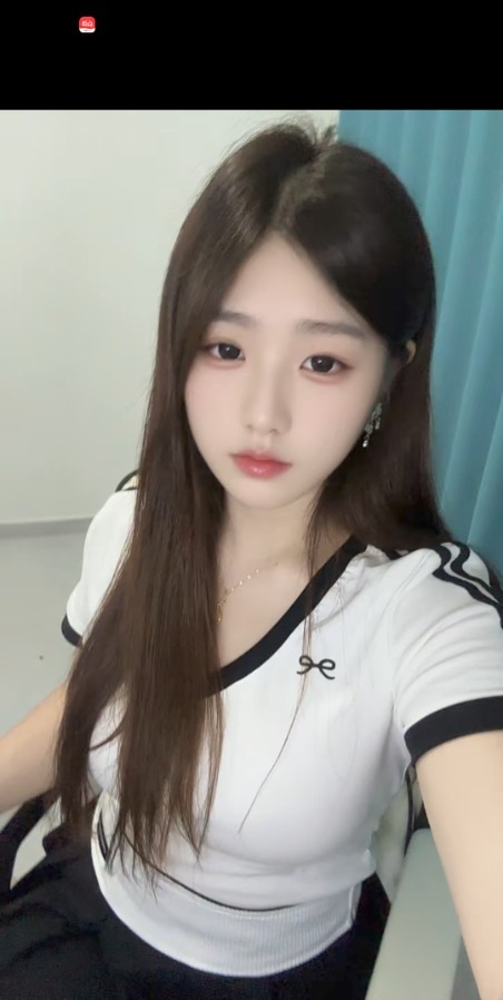 闵行服务系清纯邻家女孩