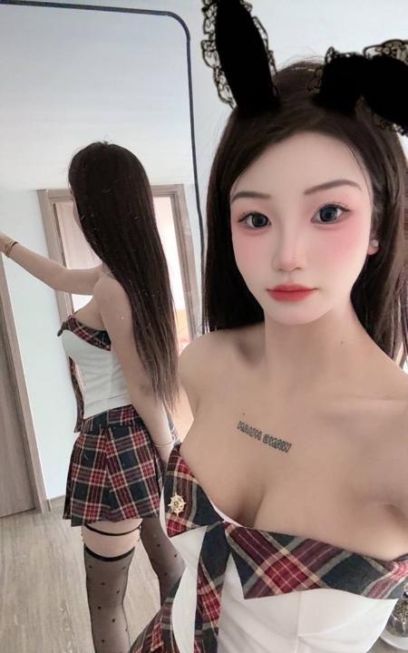南城女友系嫩妹瑶瑶