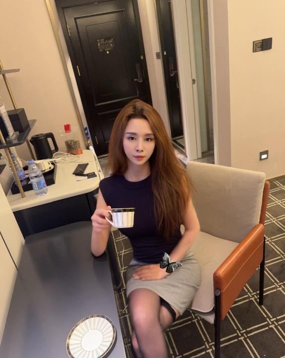 美腿御姐coco