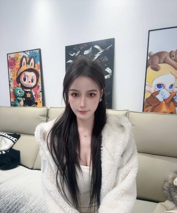 市北肤白貌美大胸妹