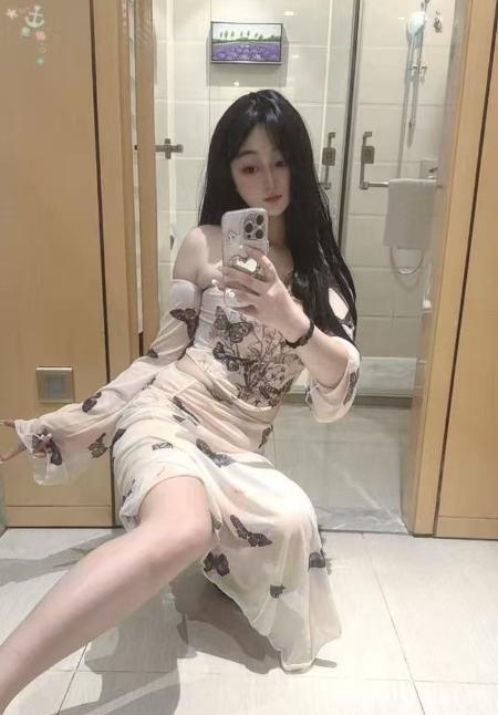 龙华蜂腰辣妹苏漫