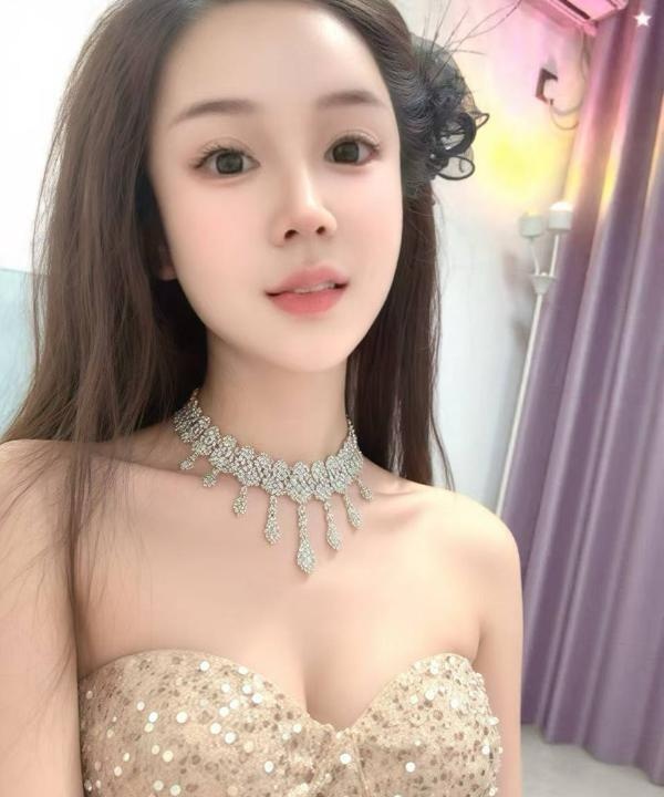 江阴性感身材妹子
