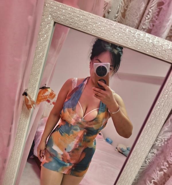 丰乳肥臀水娃榨汁姬