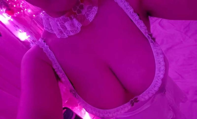 丰乳肥臀水娃榨汁姬