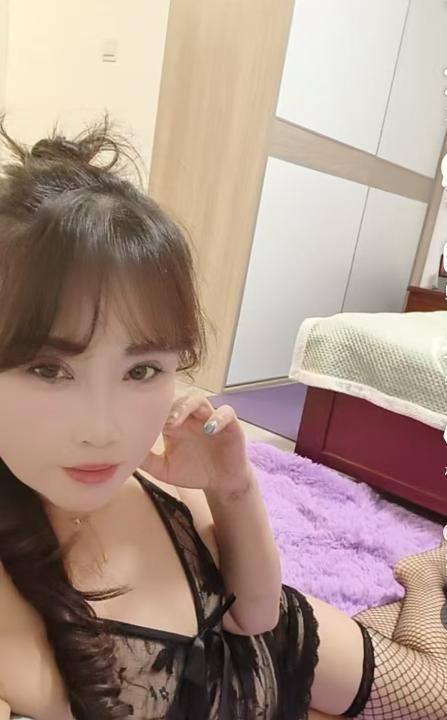 快乐玲珑御姐