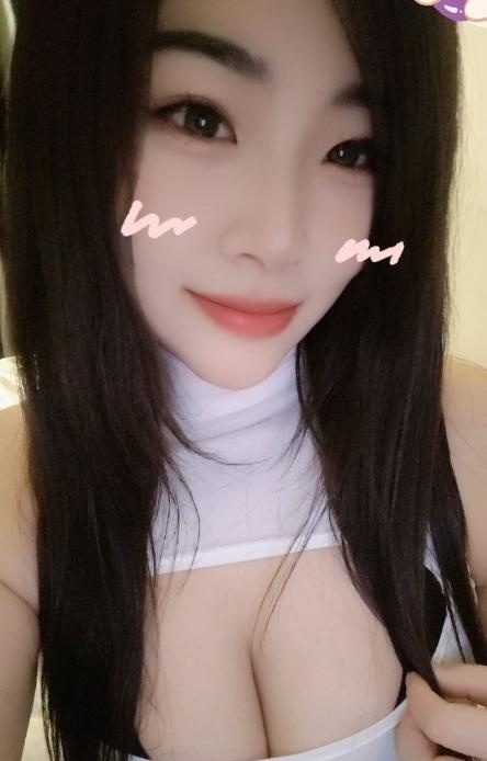 二刷大胸豆豆