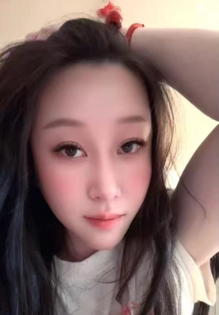 拉丝水床琪琪
