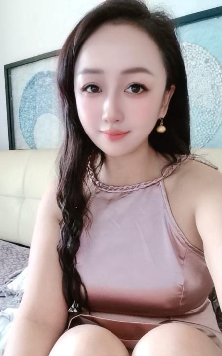 光谷美韵少妇佳佳