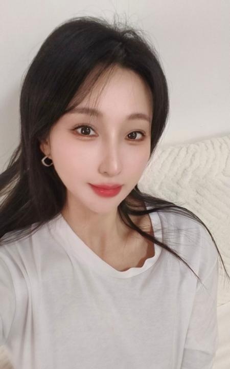 吴中大奶颜值尤物