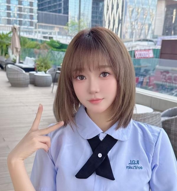 南山清纯小美女安安