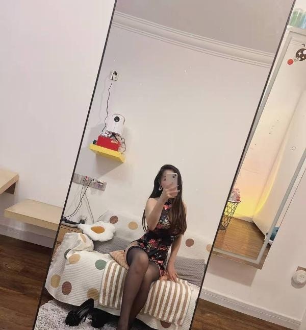 莞式长腿大胸妹妹