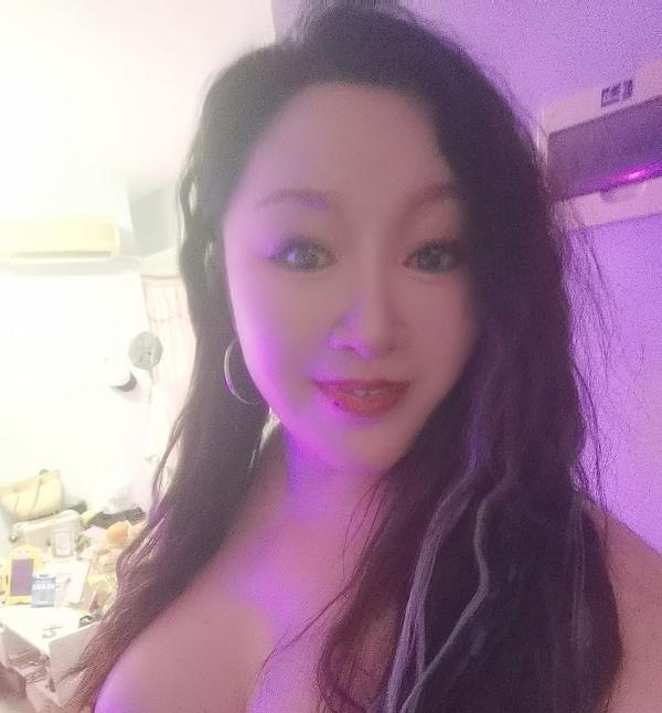 西大街白虎丽丽