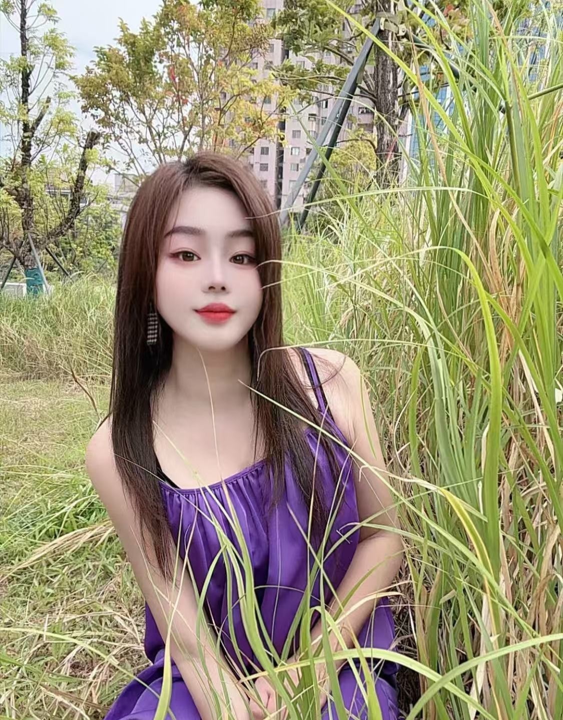 冷白皮美女沐沐