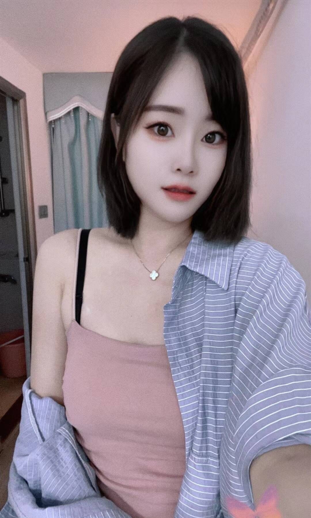 清湖玲玲身材好服务棒