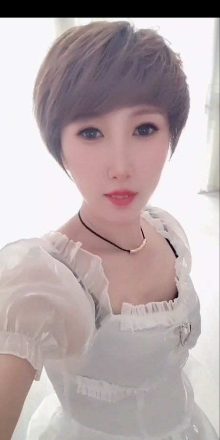 兼职短发姐姐