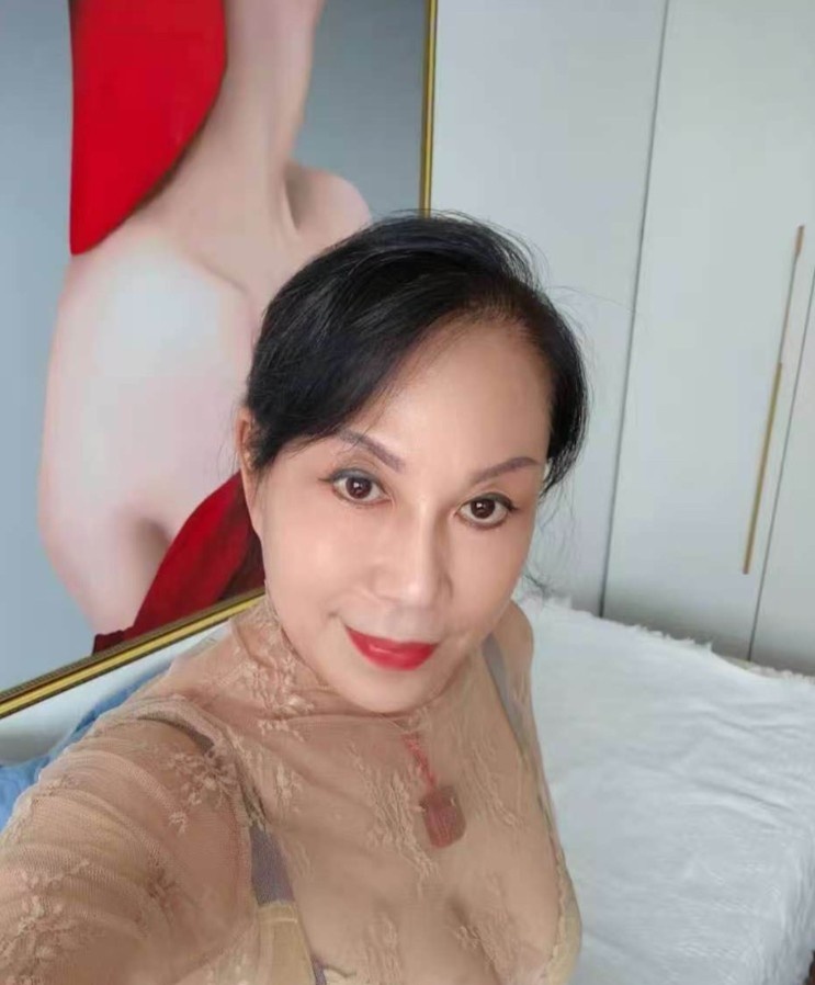 劲松泻火少妇
