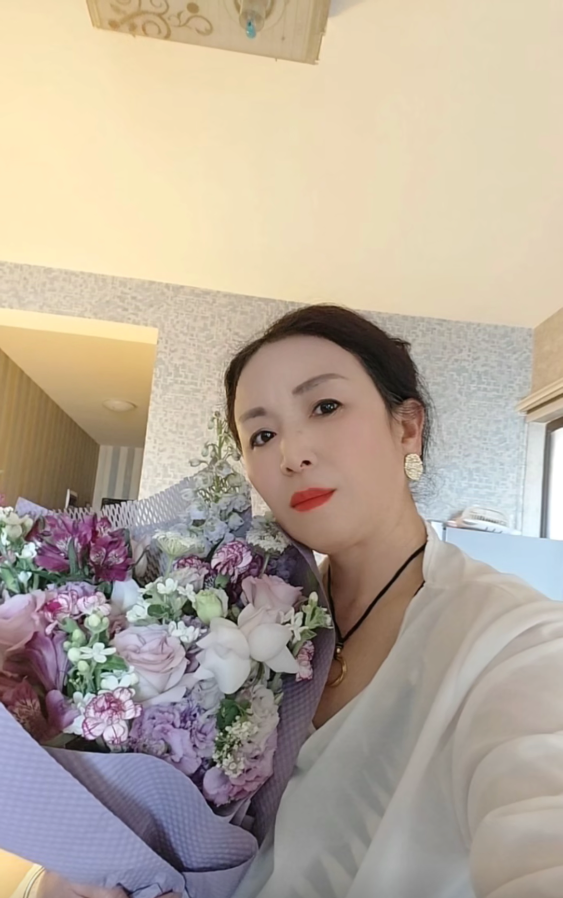 盘龙熟女骚妇