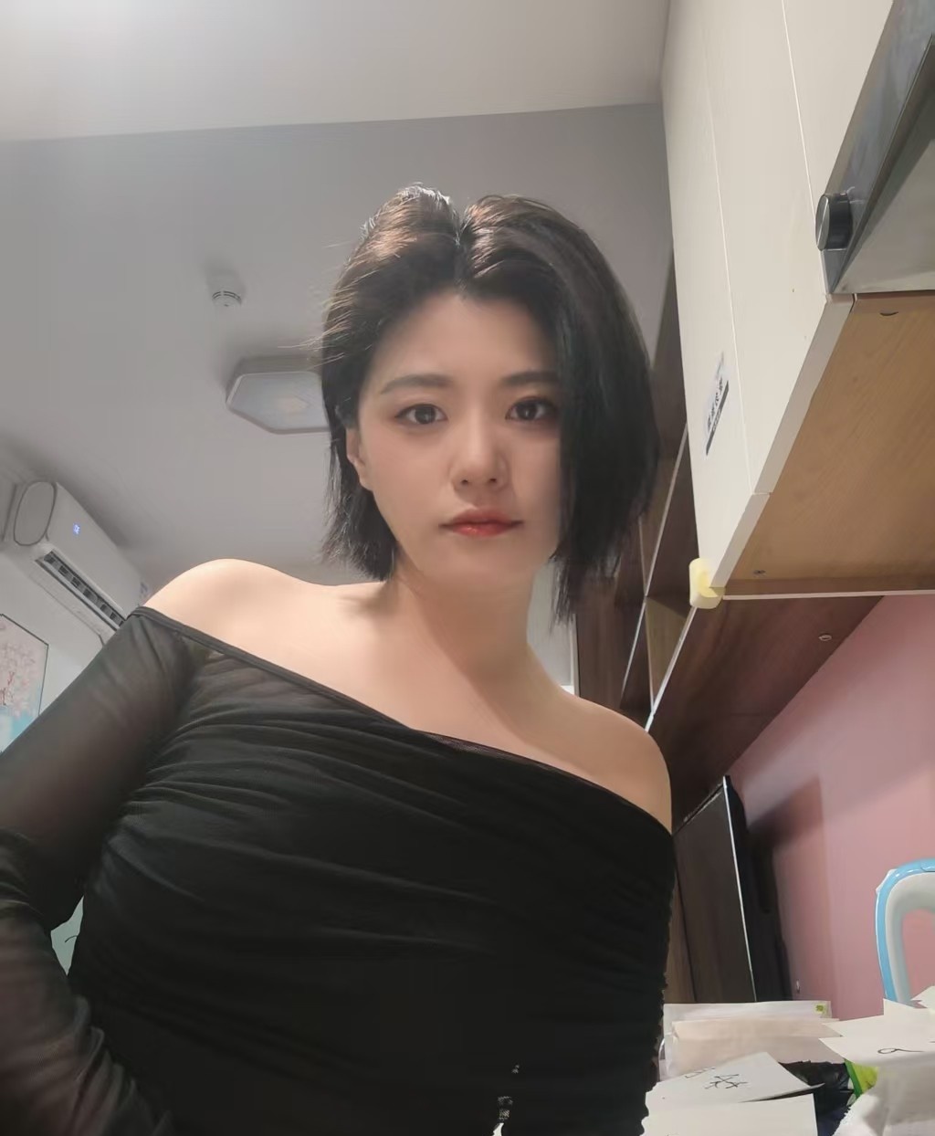 管城修女服小姐姐