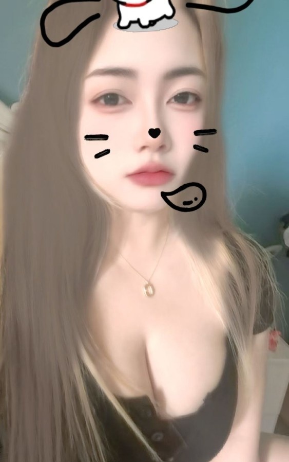 浦东金发巨乳妹