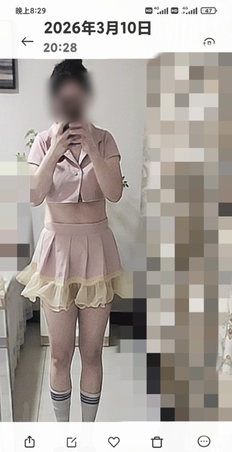 知性美女床上反差萌