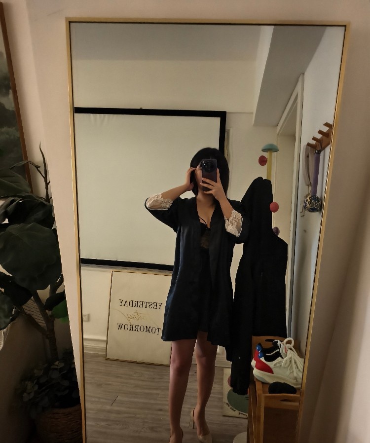 00后服务系女娃