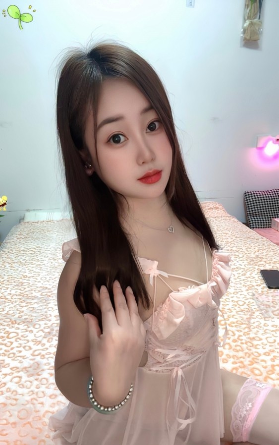 临平口爆妹果果